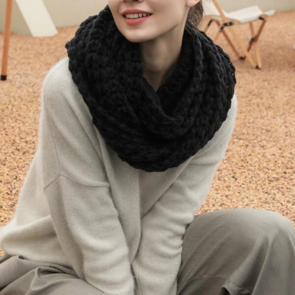 New Handmade Women's Solid Black Knit Infinity Scarf, Loop Scarf, Circle…